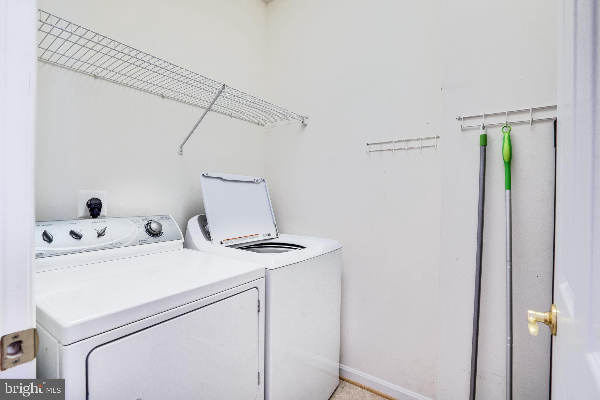 VINT HILL - Residential