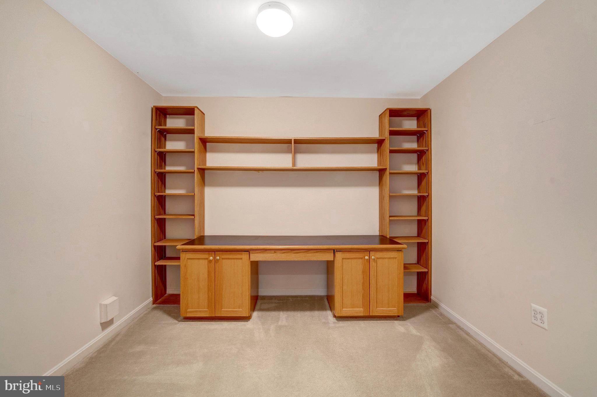 VINT HILL - Residential