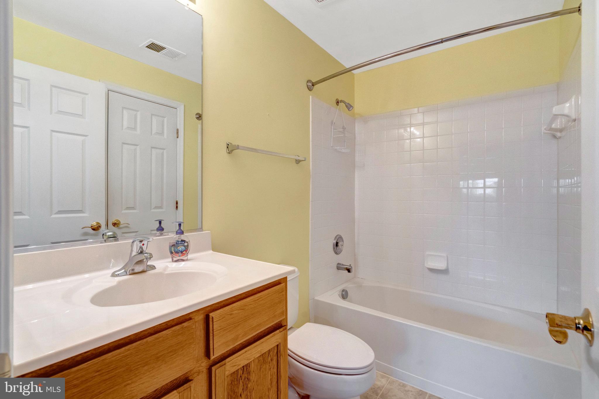 VINT HILL - Residential