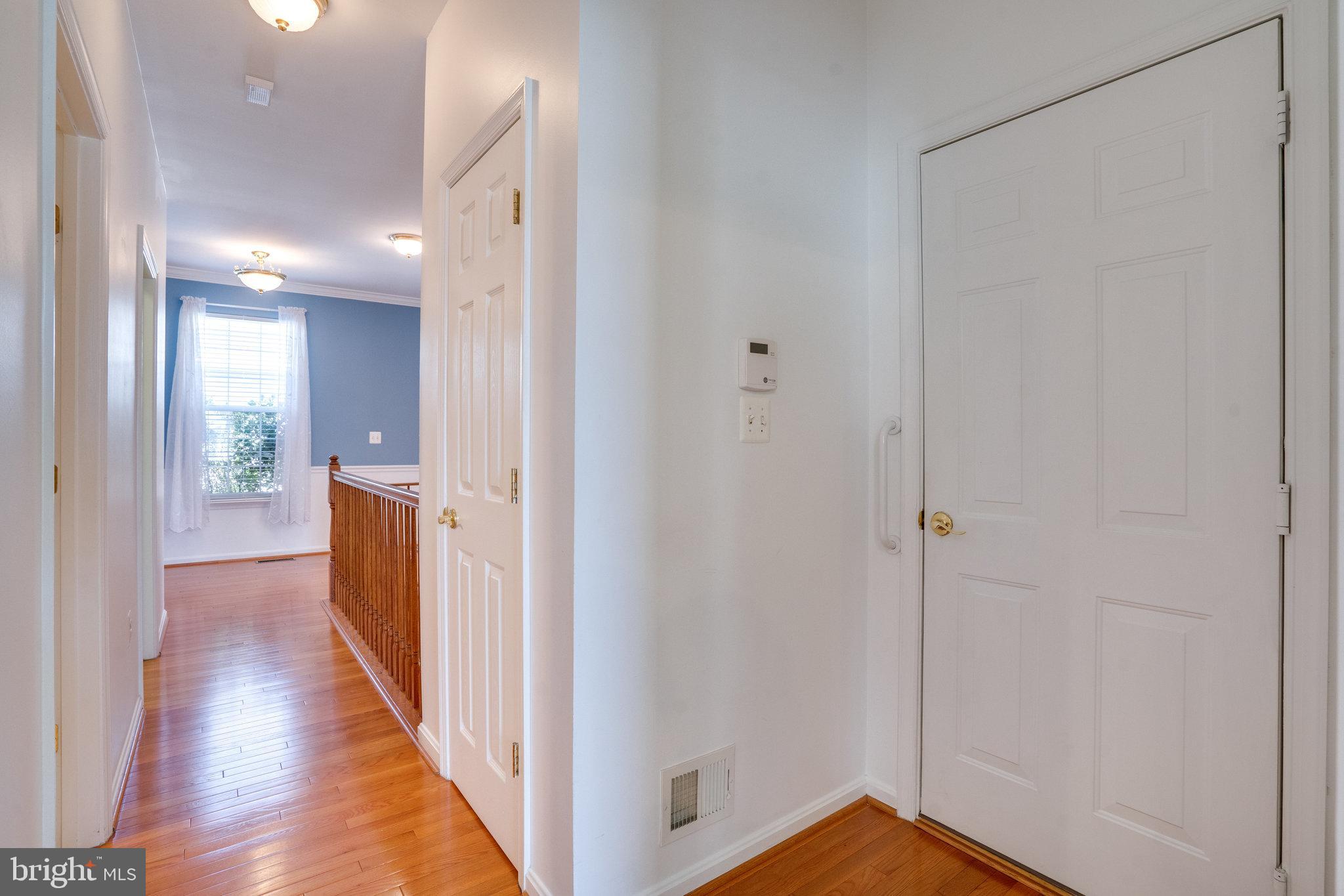 VINT HILL - Residential