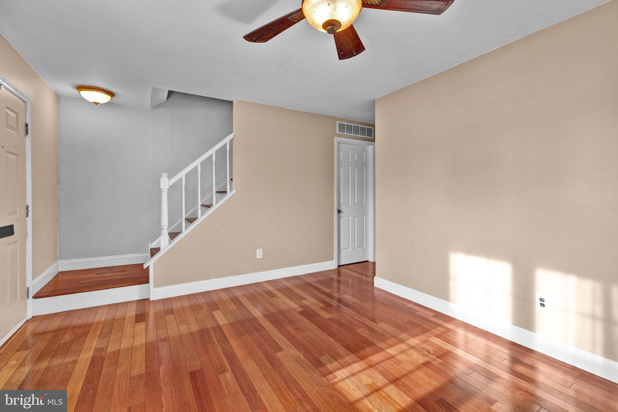 MONTGOMERY GLEN - Residential