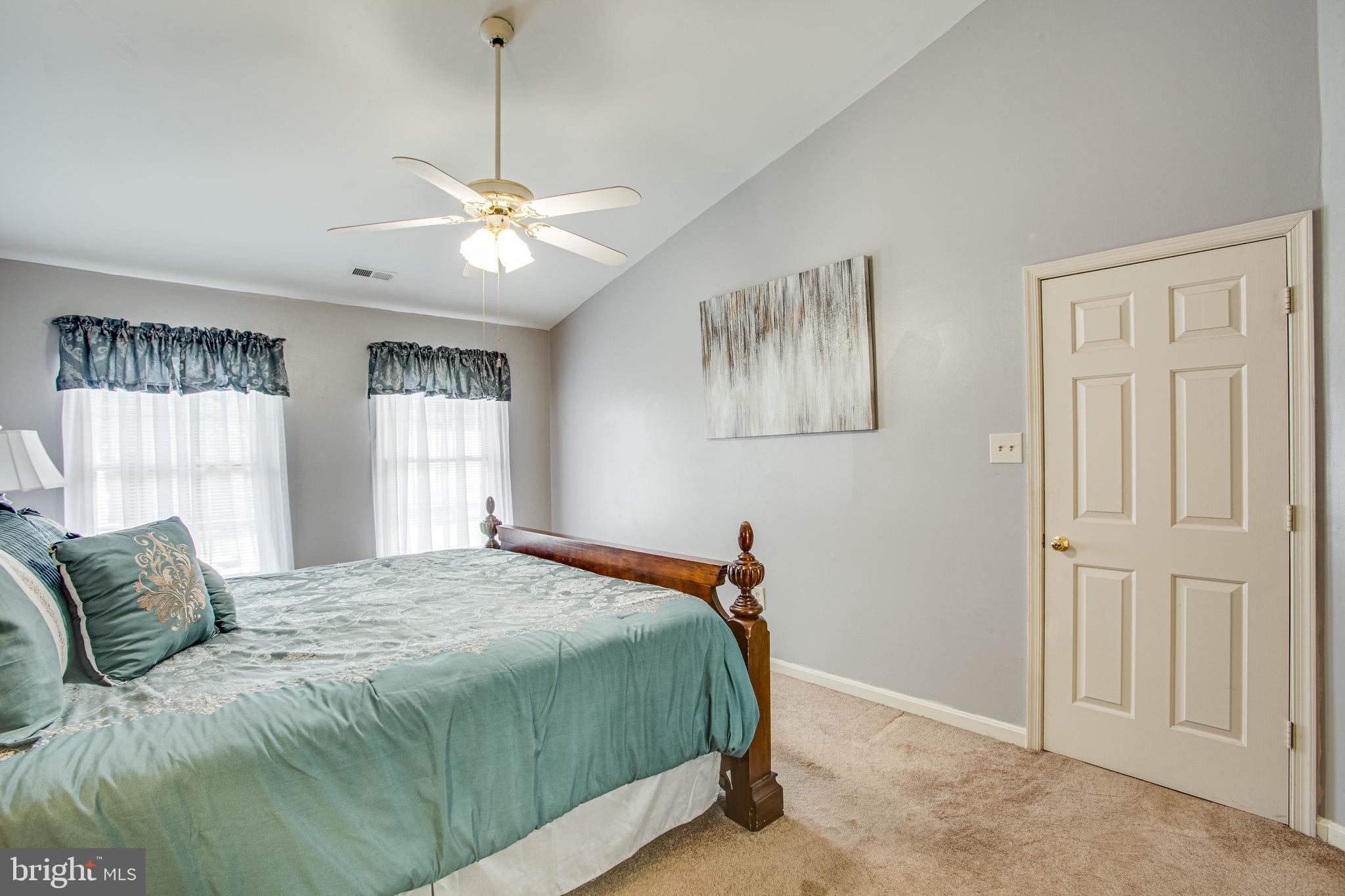 STONE HILL ESTATES - Residential