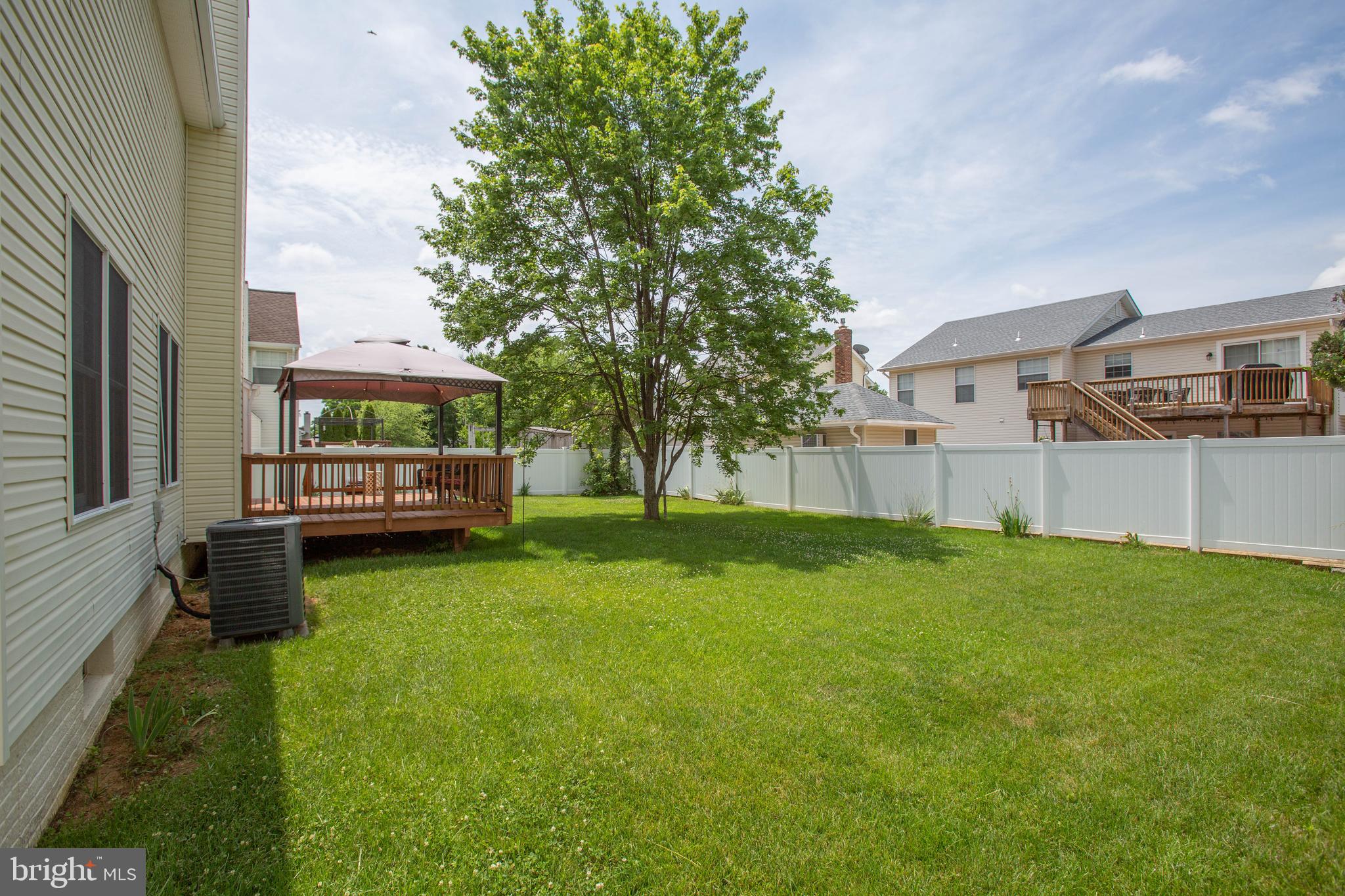 STONE HILL ESTATES - Residential