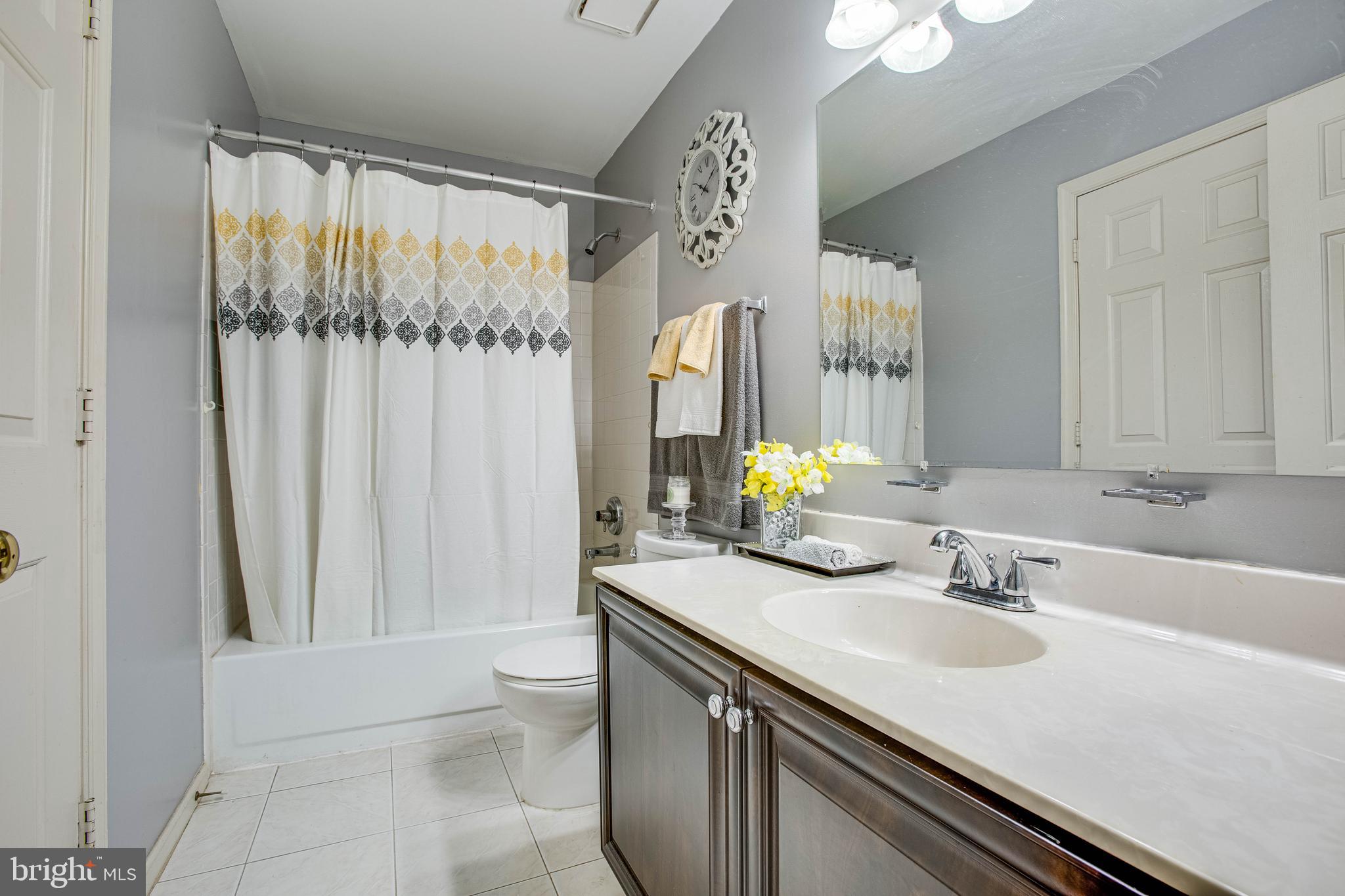 STONE HILL ESTATES - Residential