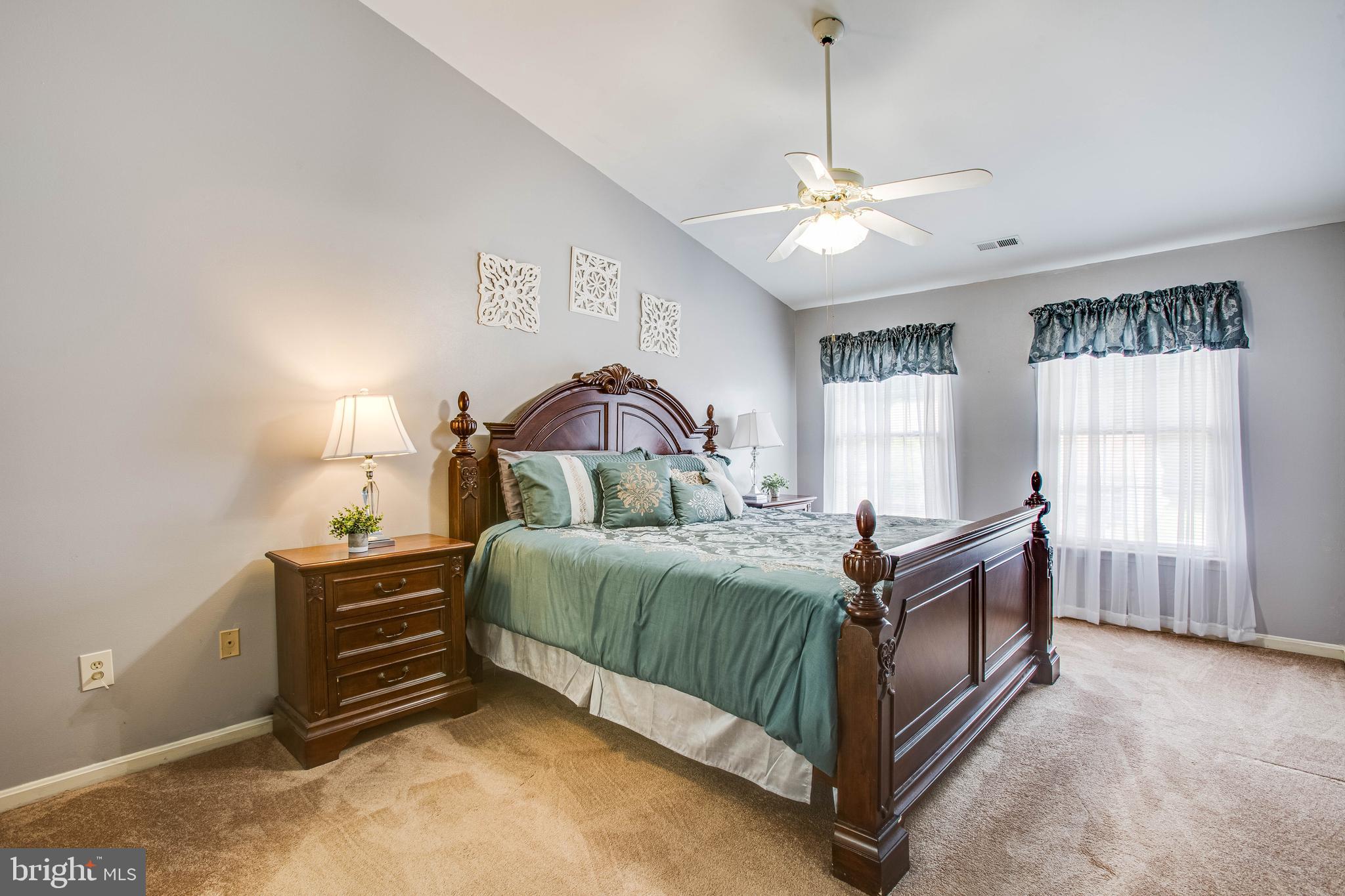 STONE HILL ESTATES - Residential