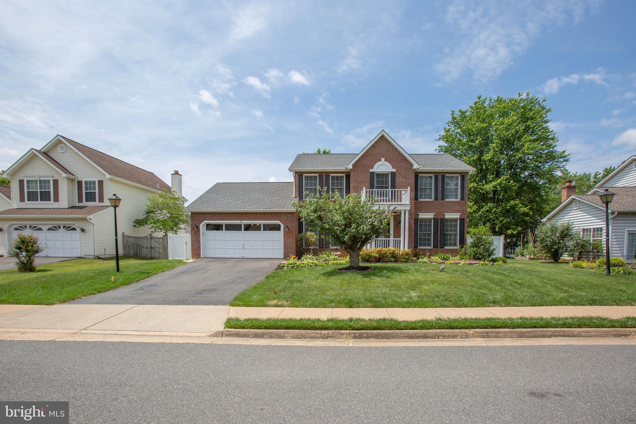 STONE HILL ESTATES - Residential