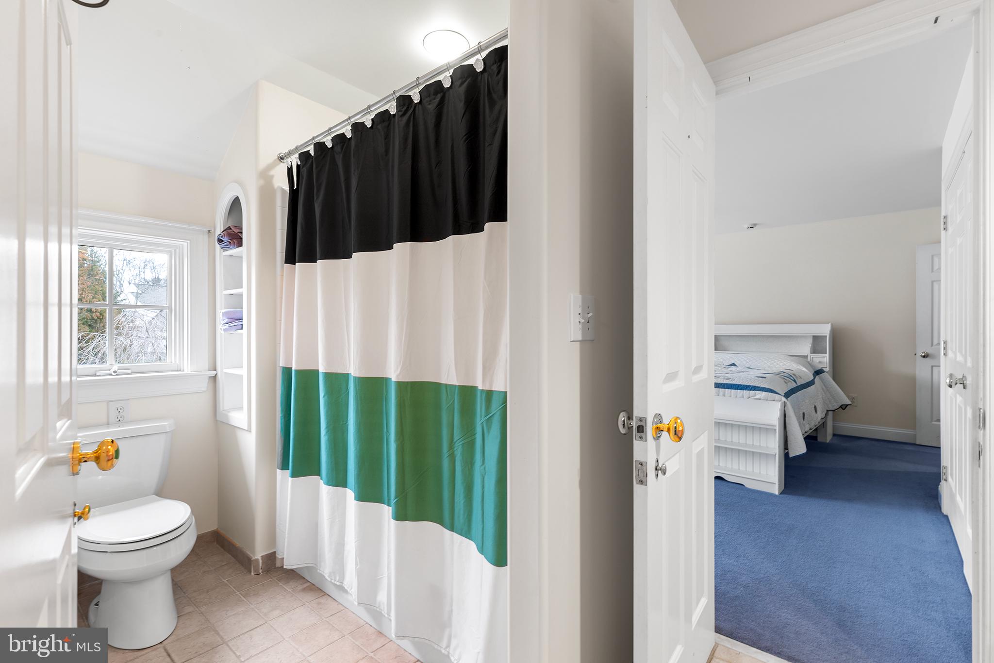 RADNOR HUNT - Residential