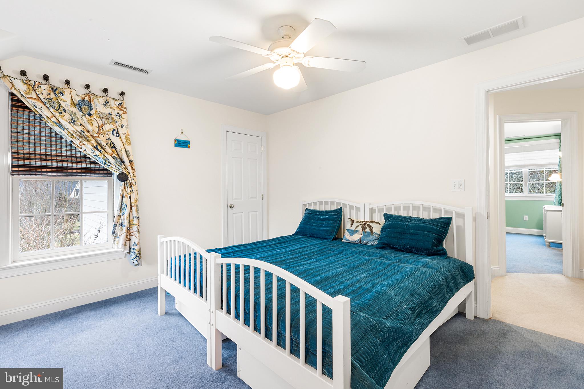 RADNOR HUNT - Residential