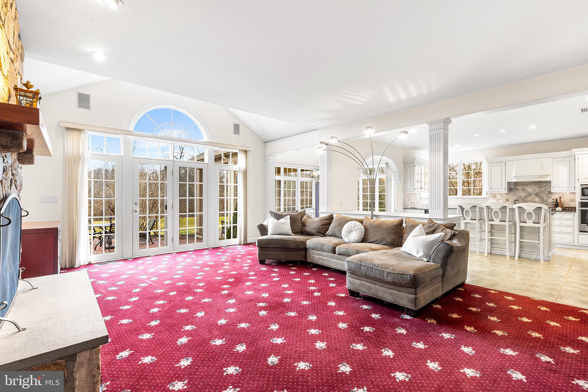 RADNOR HUNT - Residential