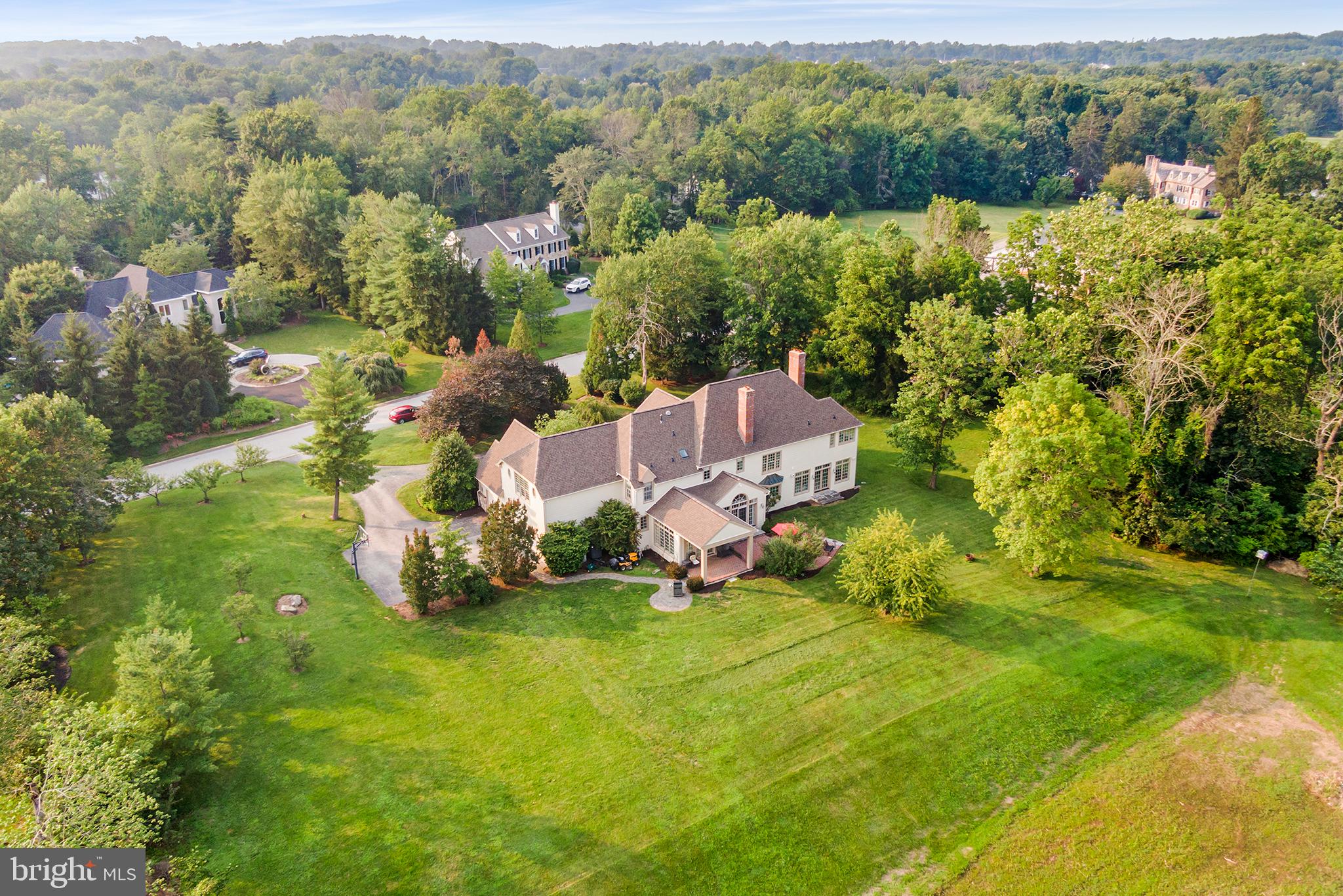 RADNOR HUNT - Residential