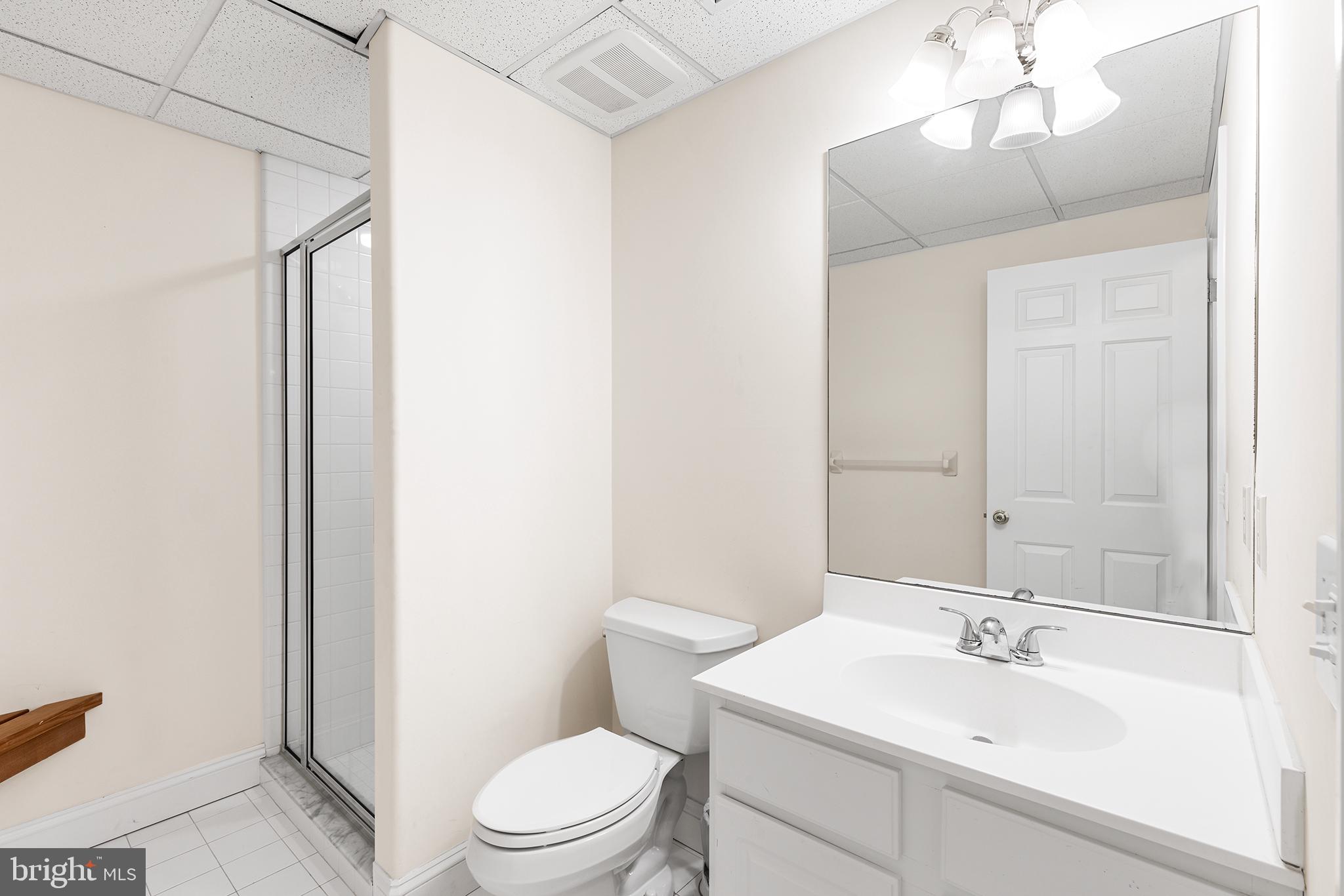 RADNOR HUNT - Residential