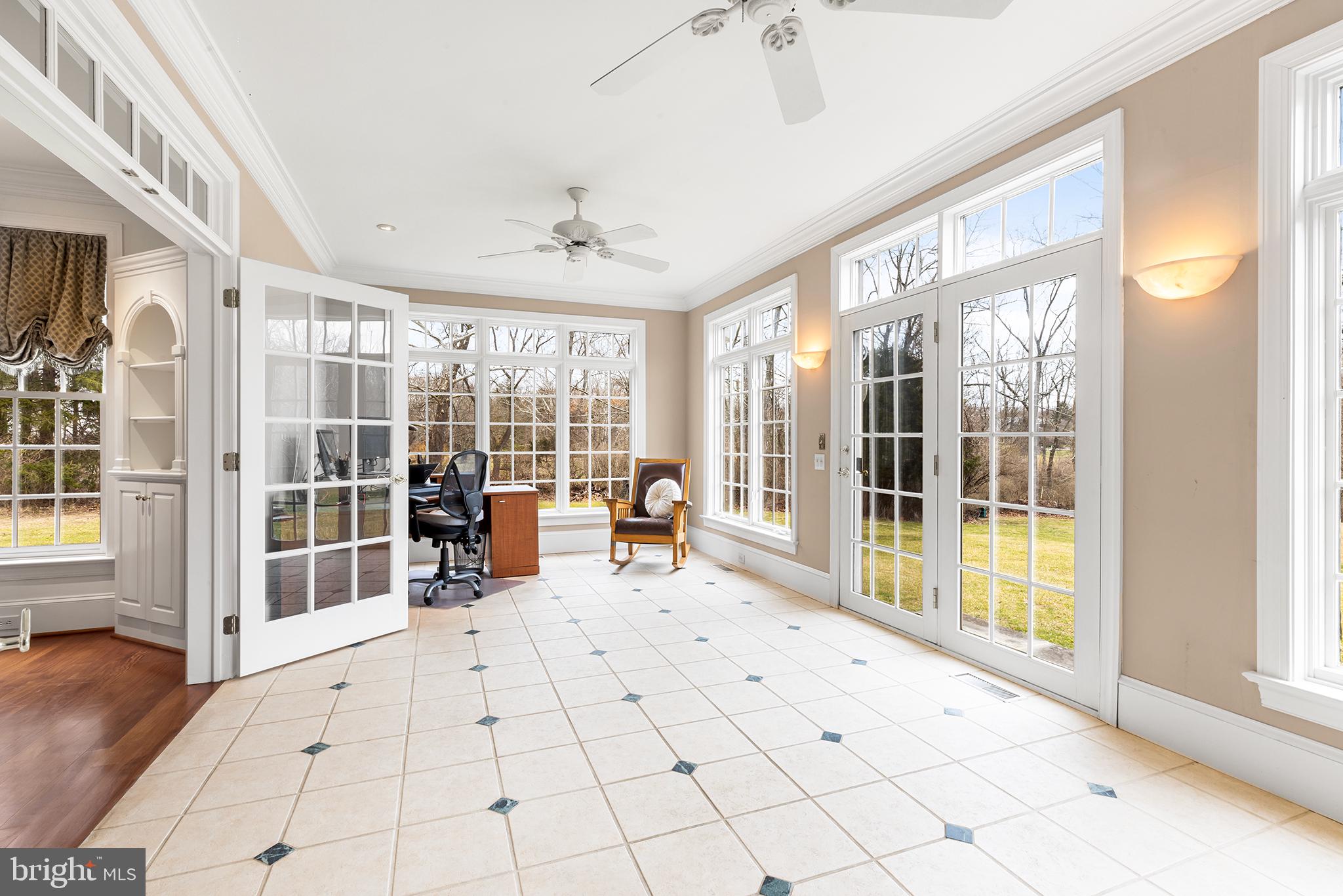 RADNOR HUNT - Residential