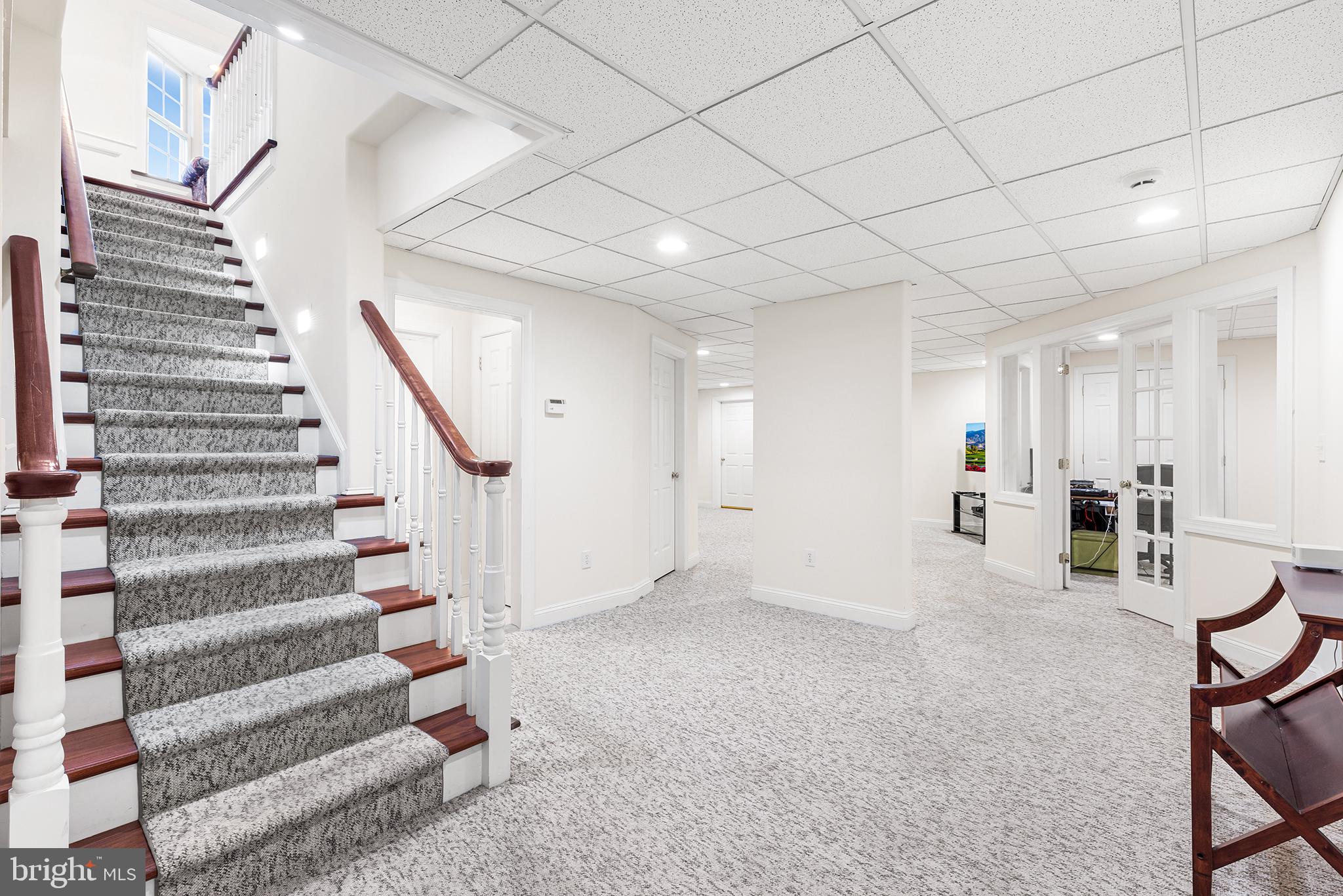 RADNOR HUNT - Residential