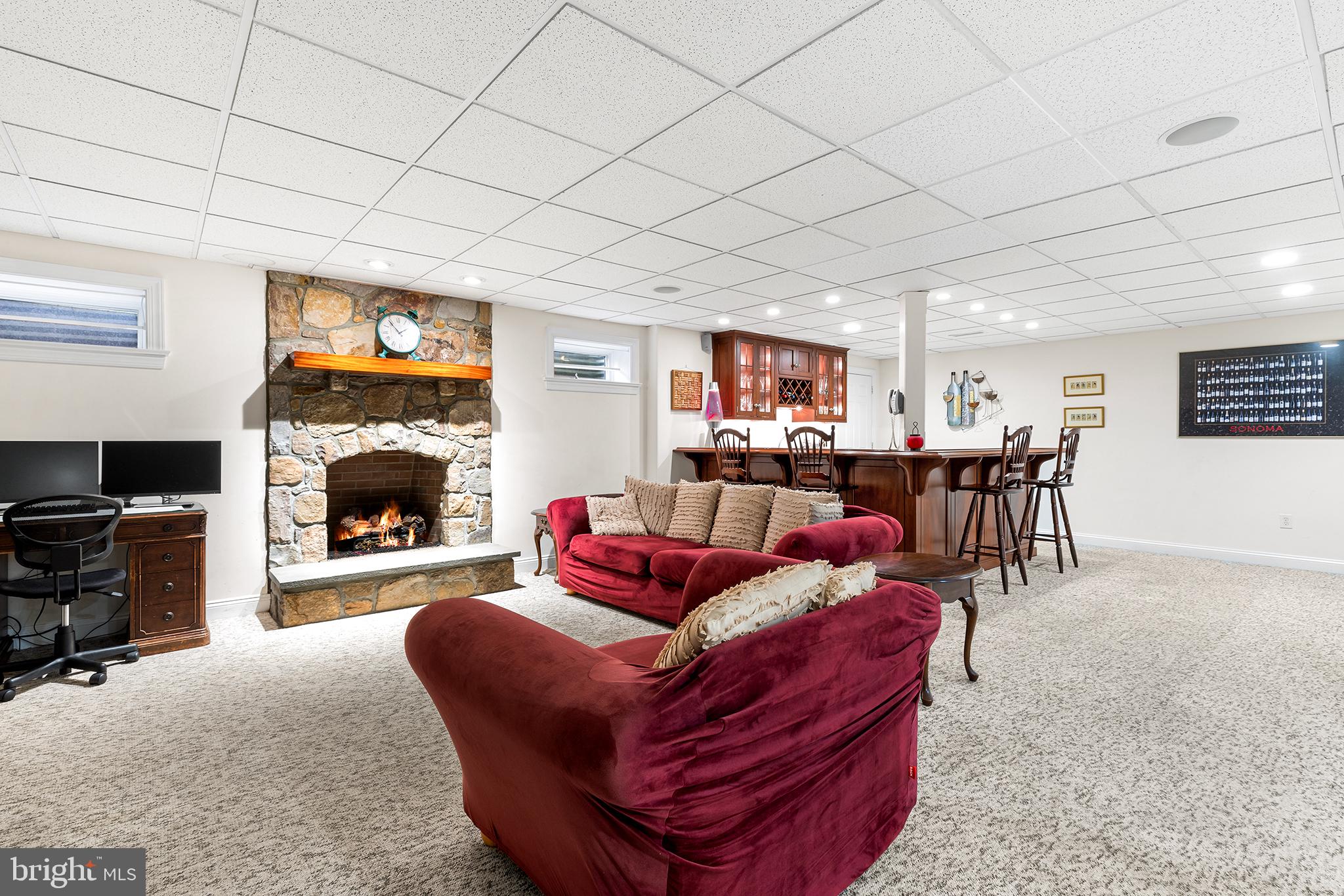 RADNOR HUNT - Residential