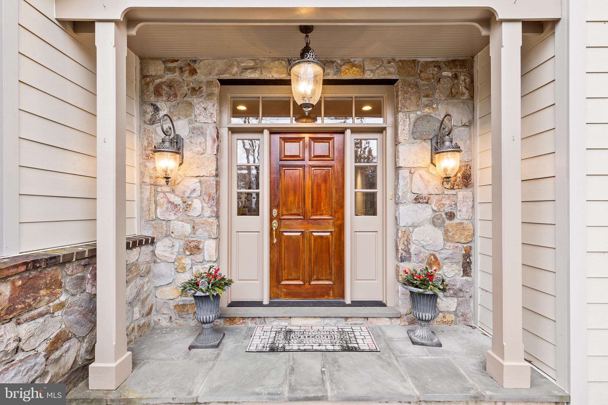 RADNOR HUNT - Residential