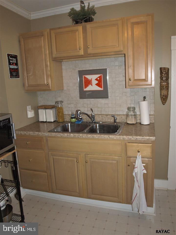 THE AVENUES - Residential