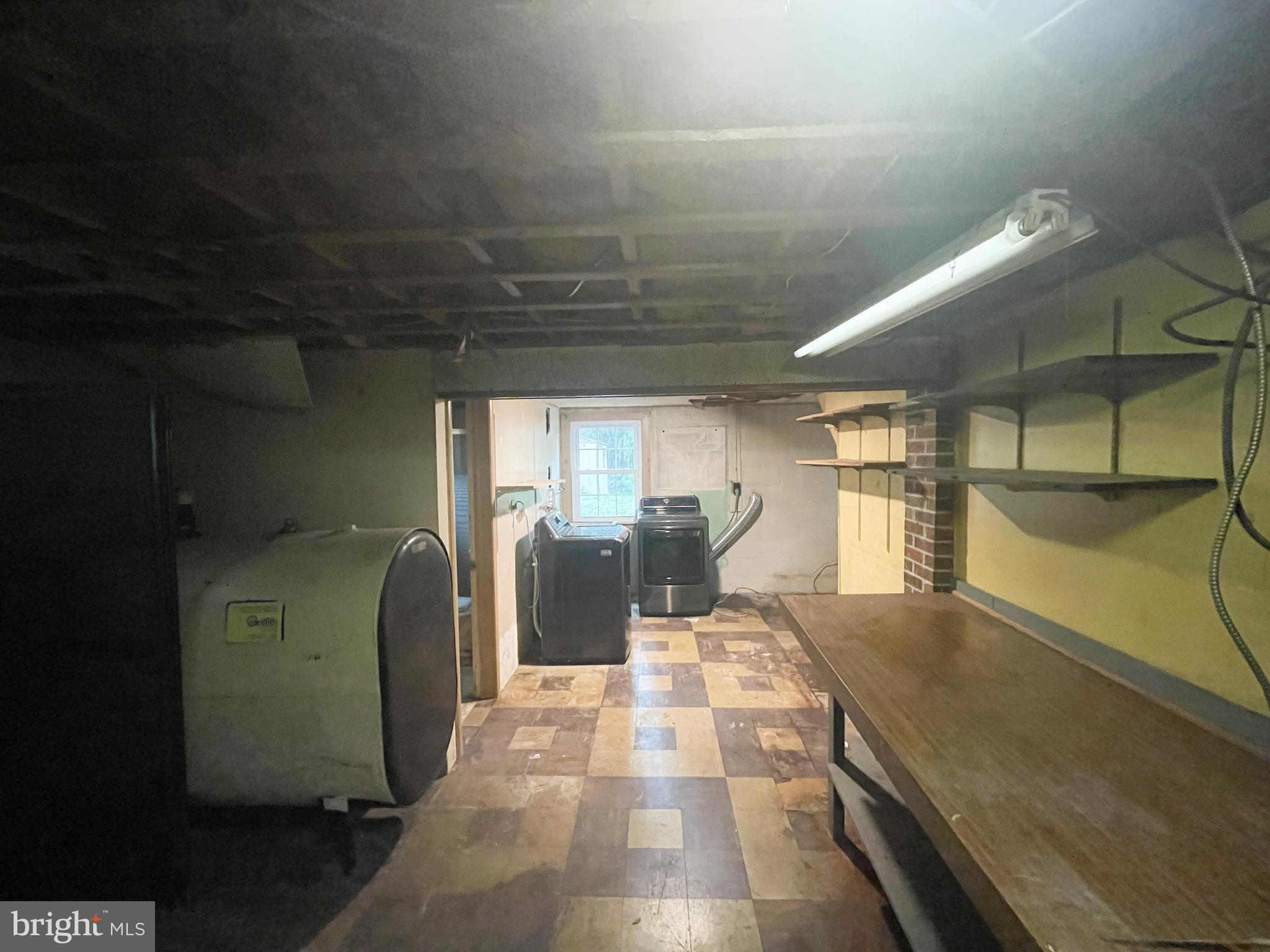 WAGGAMAN HEIGHTS - Residential