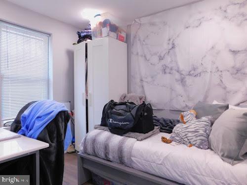 TEMPLE UNIVERSITY - Residential Lease