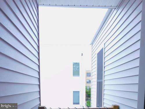 TEMPLE UNIVERSITY - Residential Lease