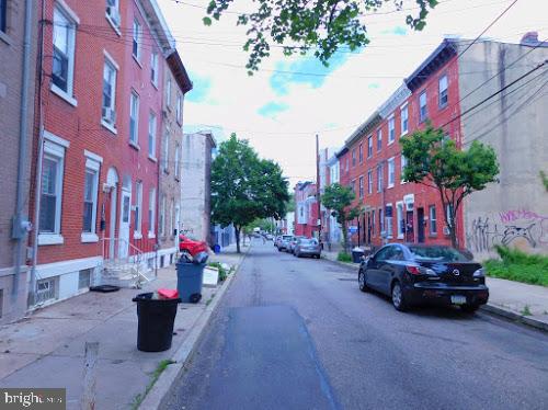 TEMPLE UNIVERSITY - Residential Lease