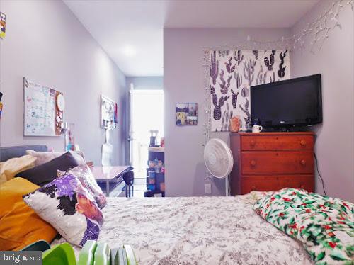TEMPLE UNIVERSITY - Residential Lease