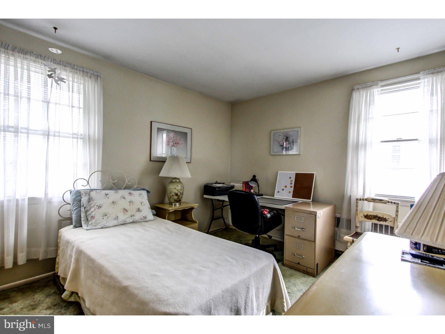 MERCER HILL VIL - Residential