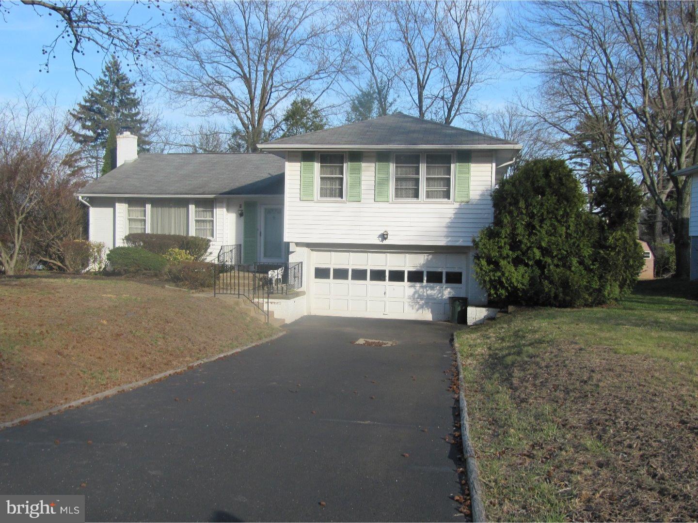 MERCER HILL VIL - Residential