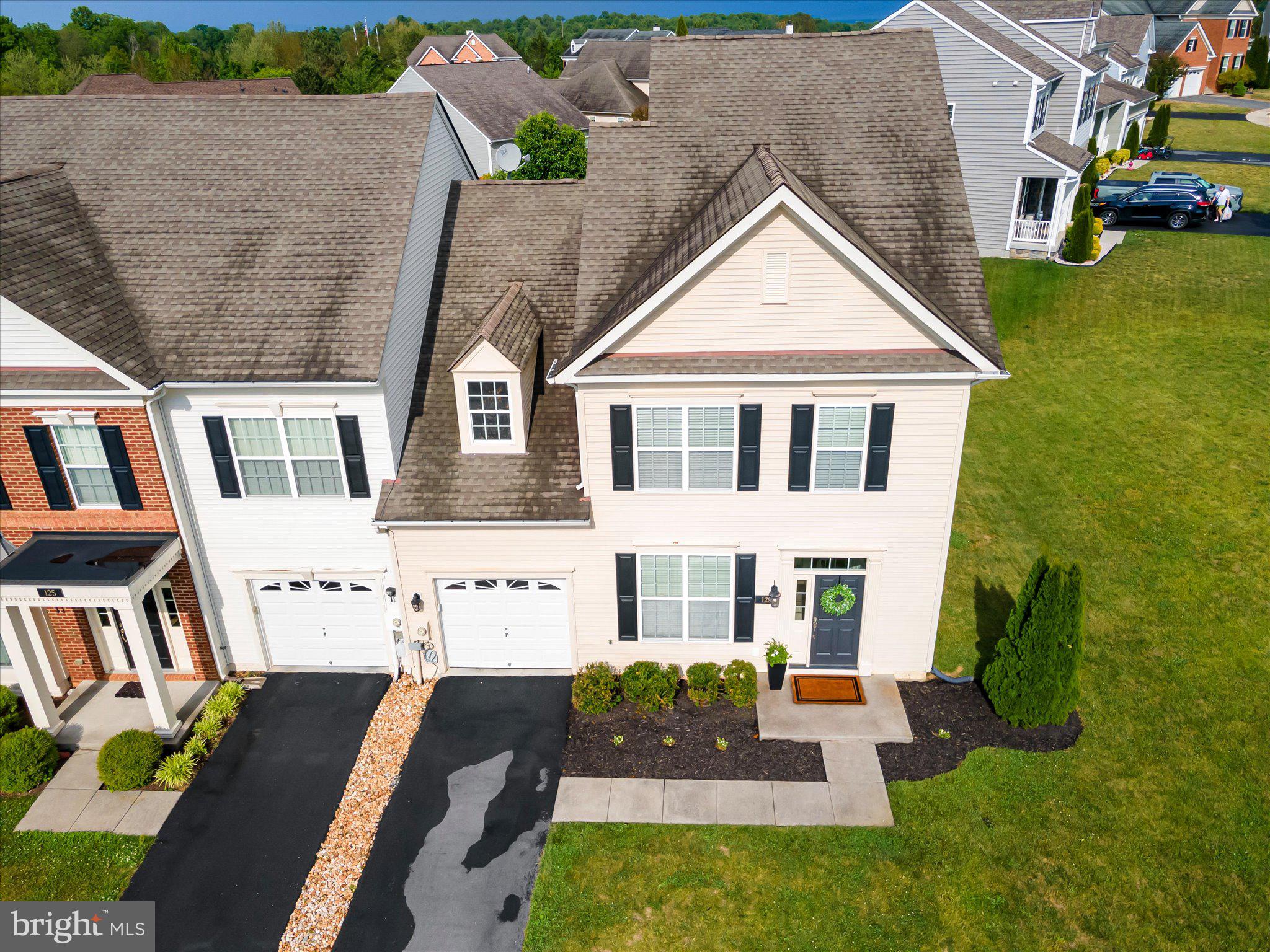 MARTINSBURG STATION - Residential