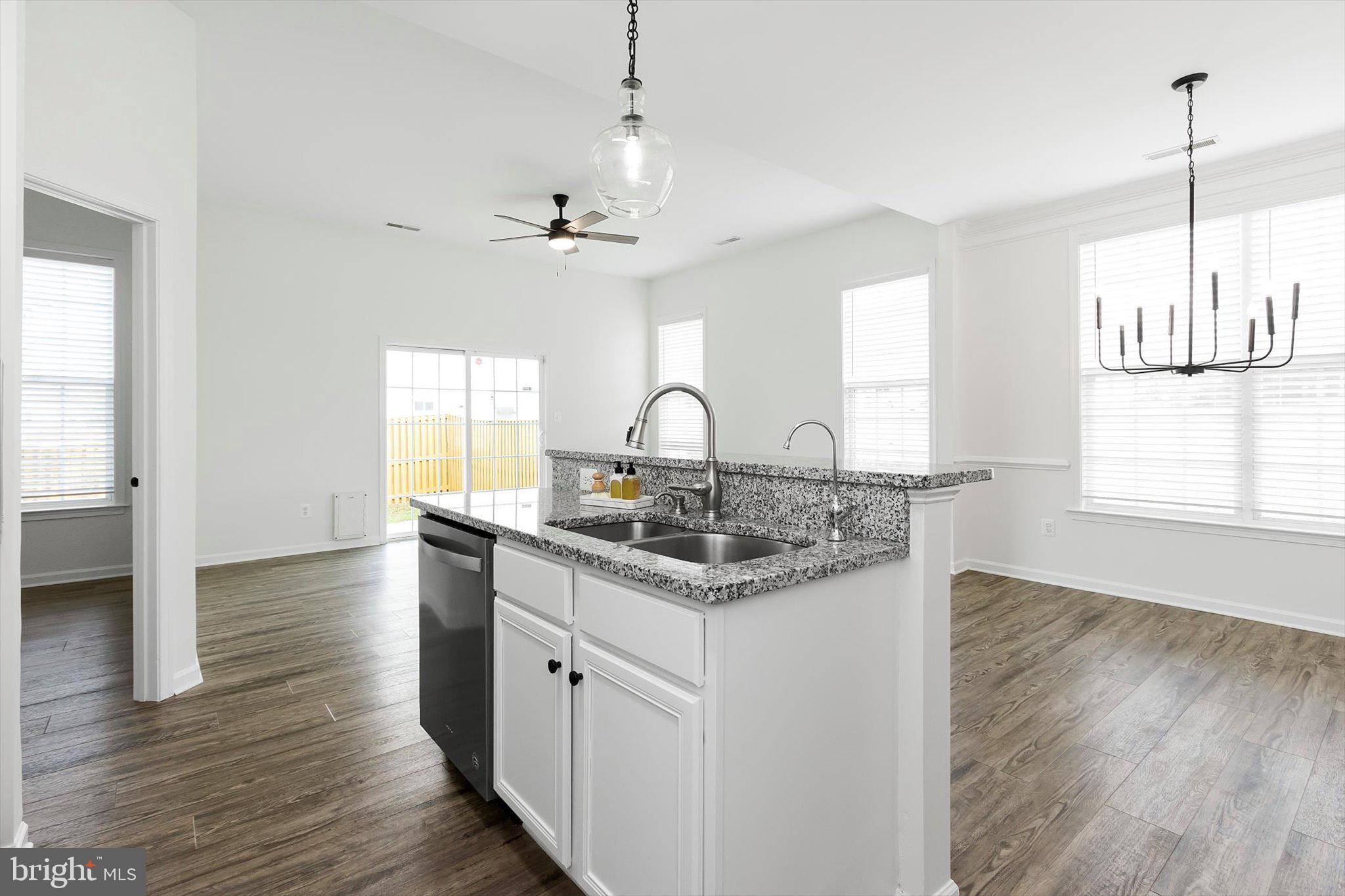 MARTINSBURG STATION - Residential