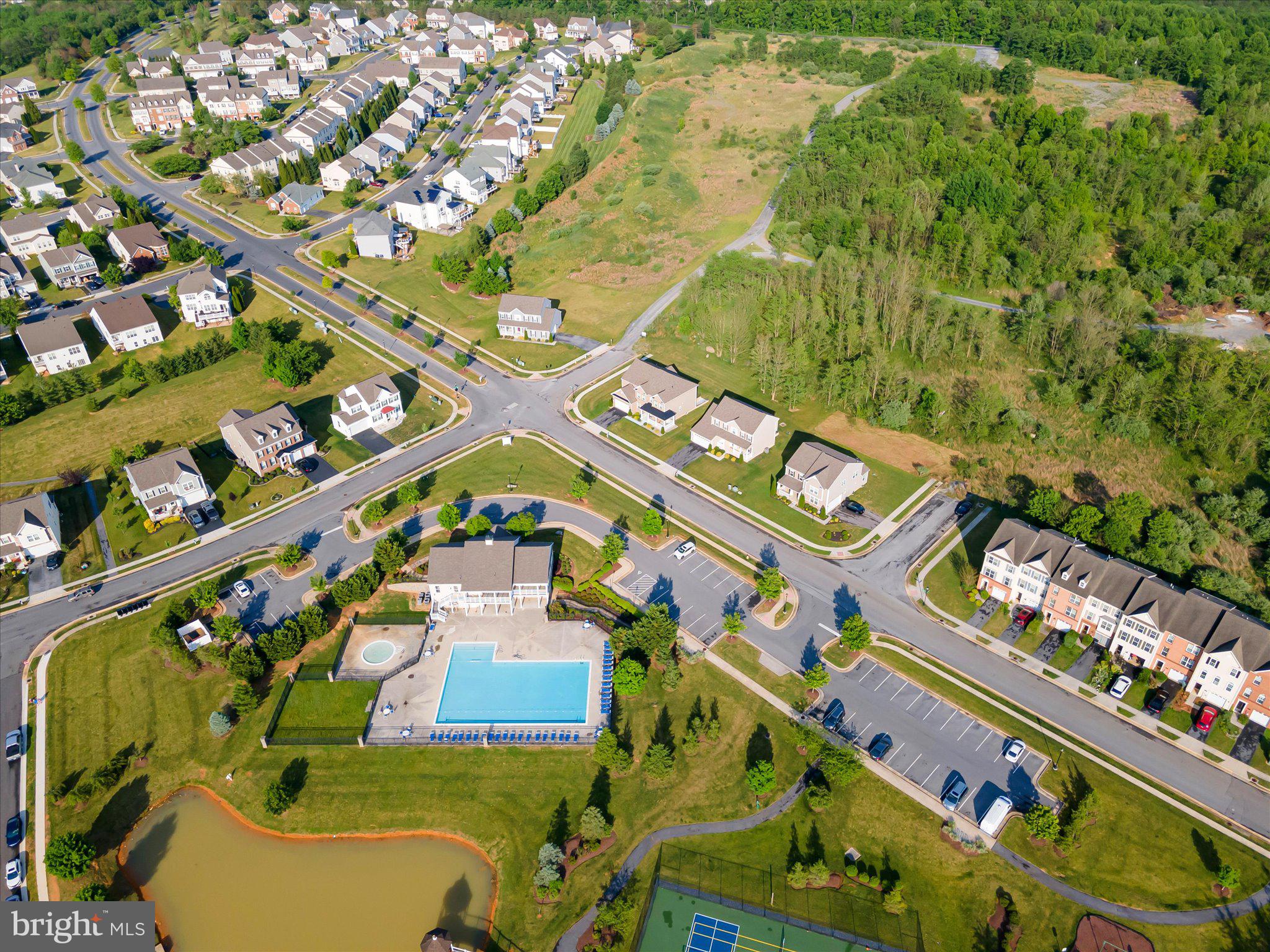 MARTINSBURG STATION - Residential