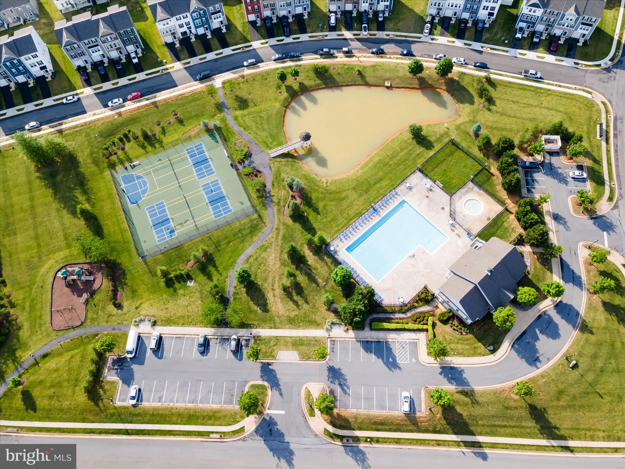 MARTINSBURG STATION - Residential