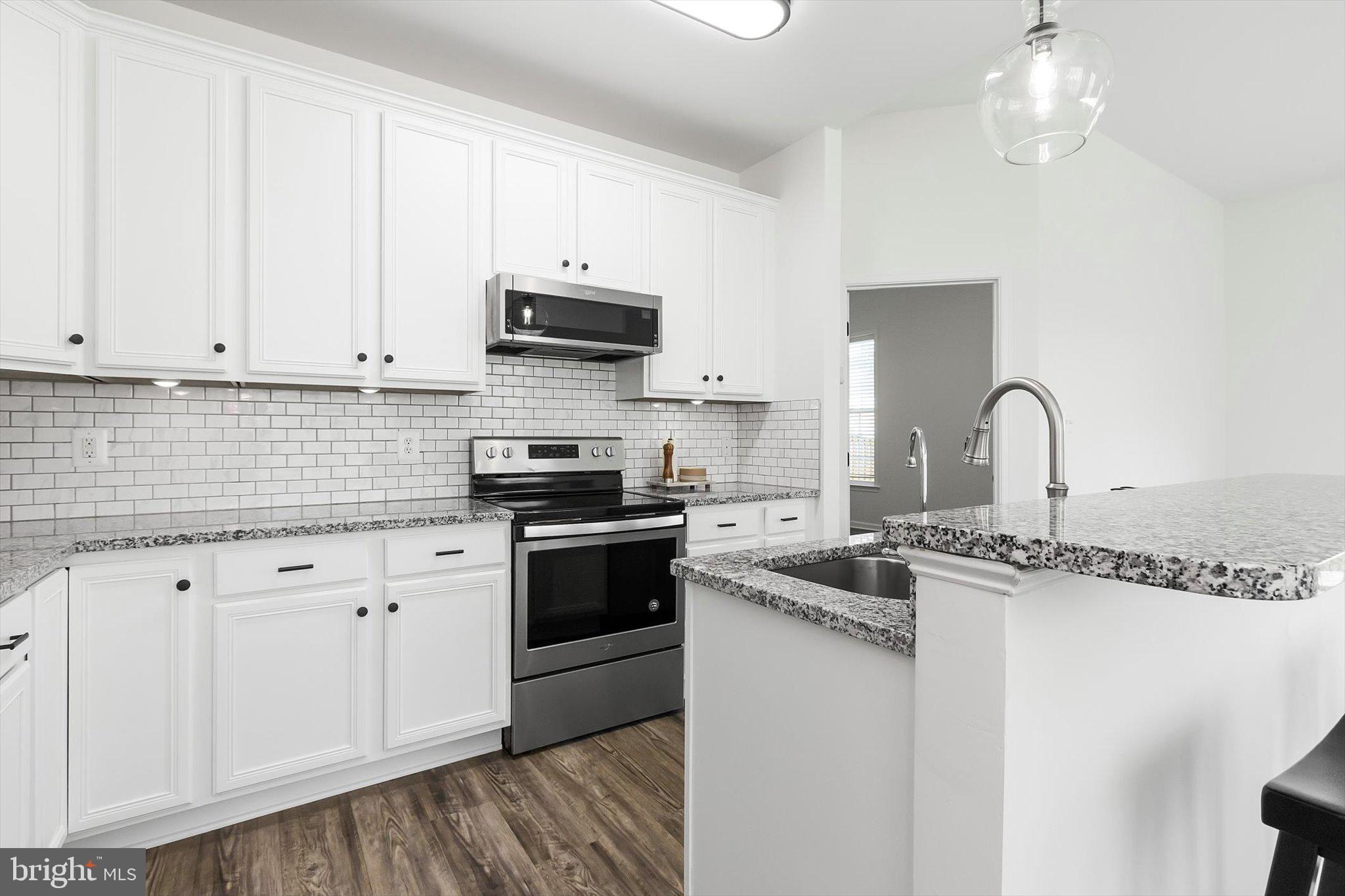 MARTINSBURG STATION - Residential