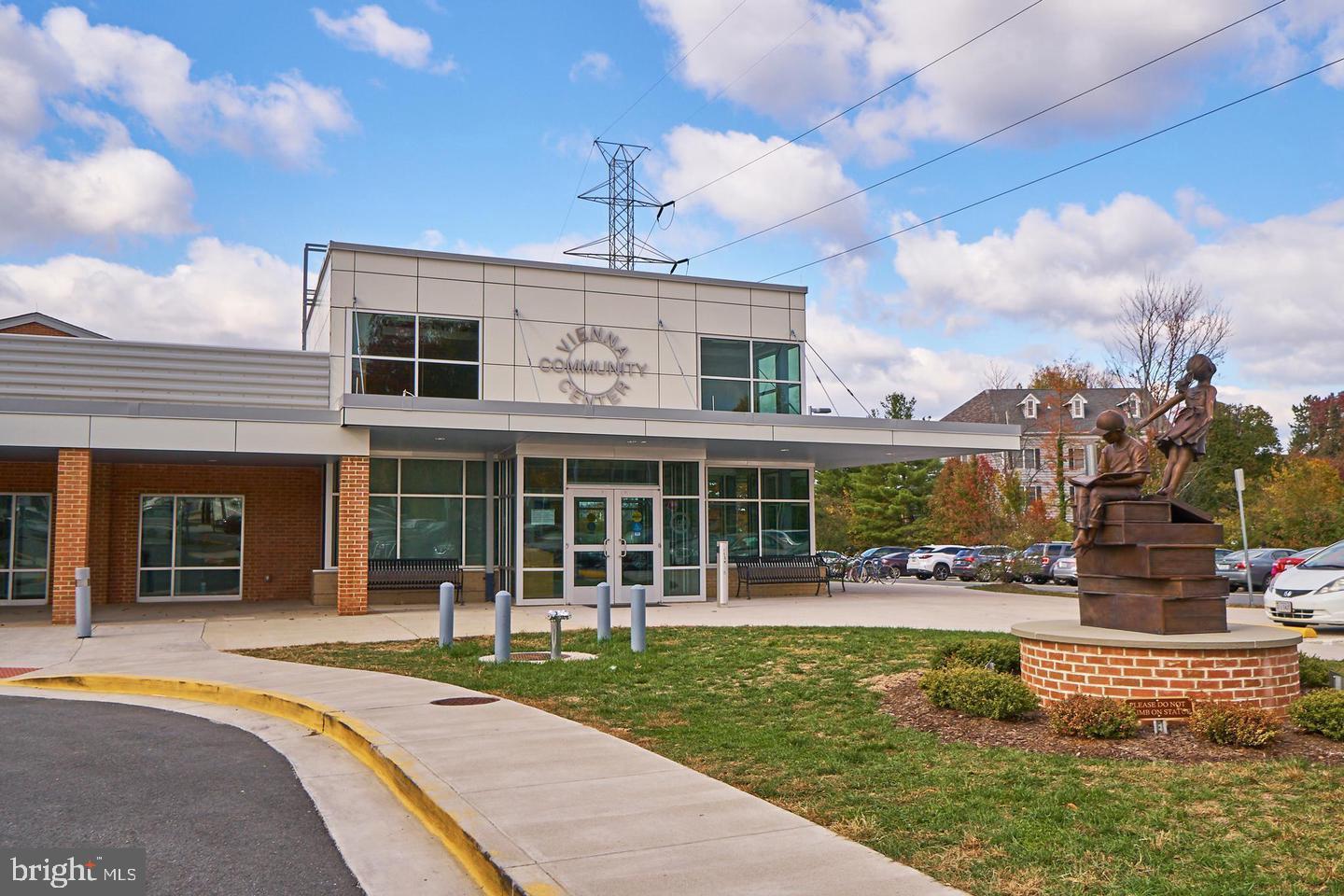 VIENNA TRAIL - Residential Lease