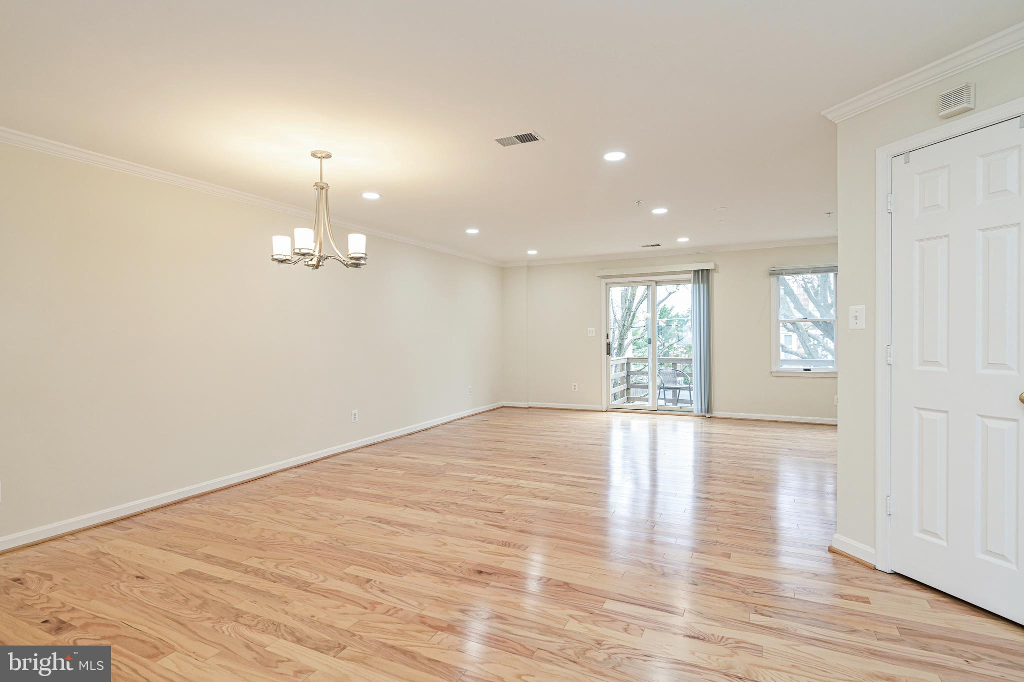 VIENNA TRAIL - Residential Lease