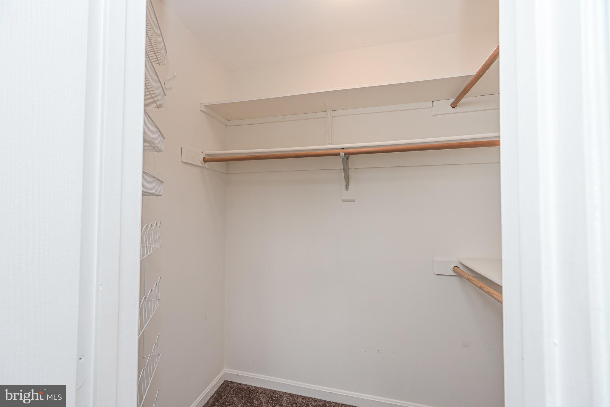 VIENNA TRAIL - Residential Lease