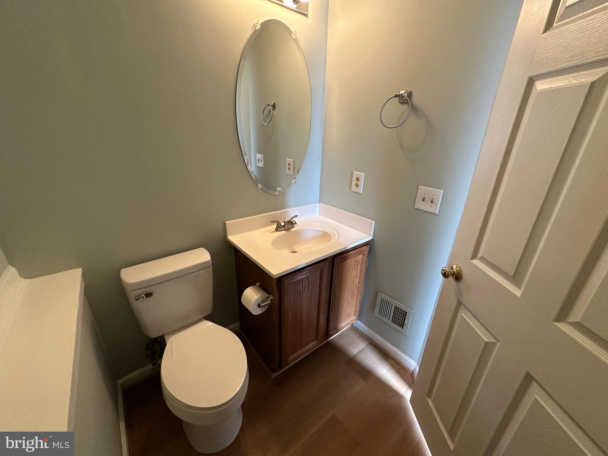 LIFESTYLE AT SULLY STATION - Residential Lease