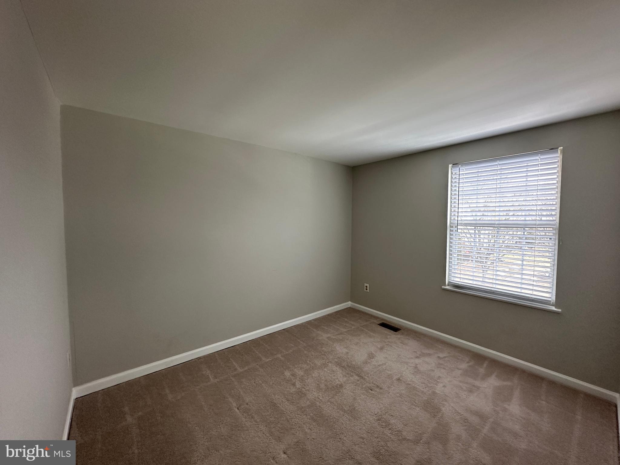 LIFESTYLE AT SULLY STATION - Residential Lease