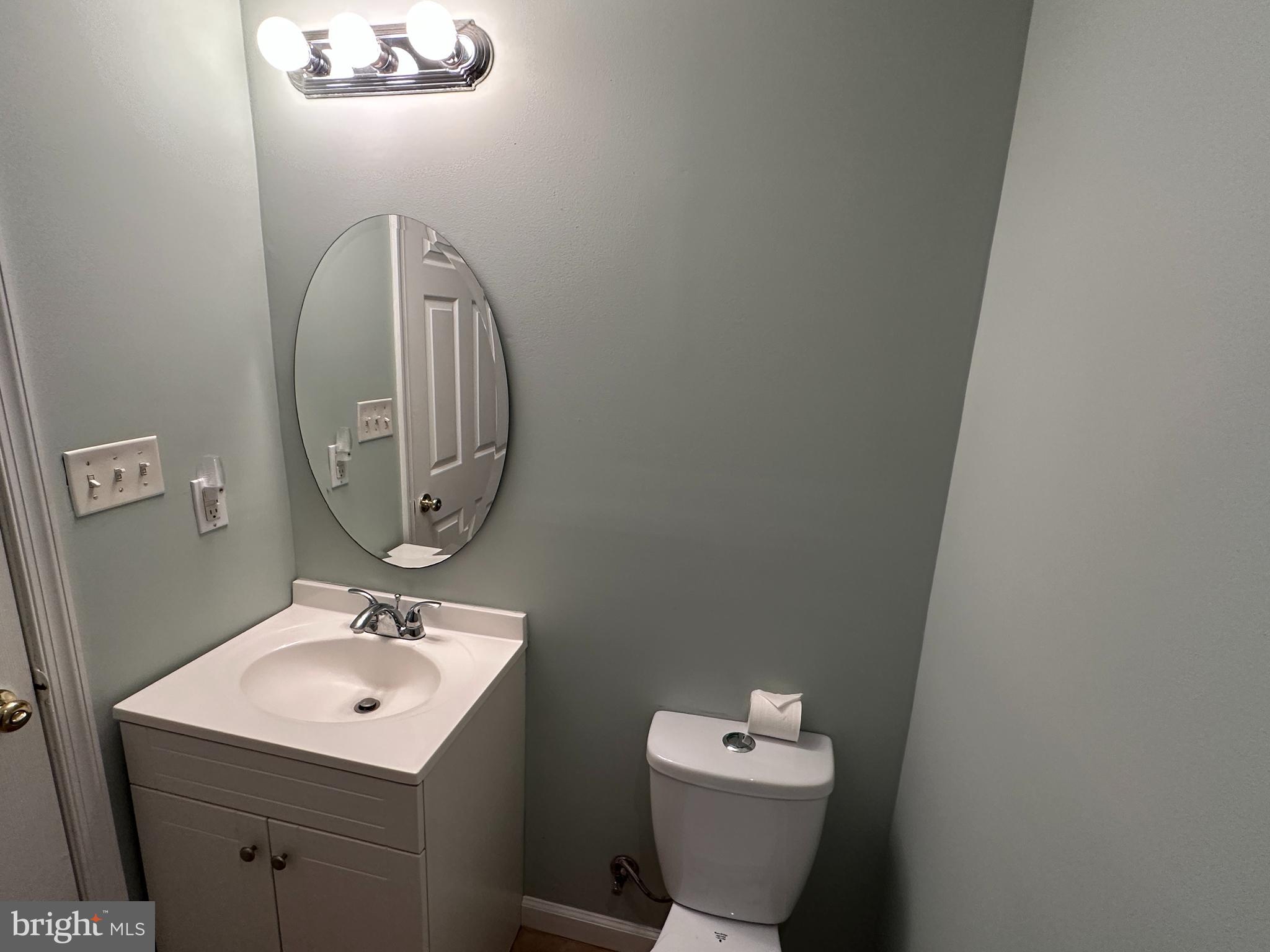 LIFESTYLE AT SULLY STATION - Residential Lease