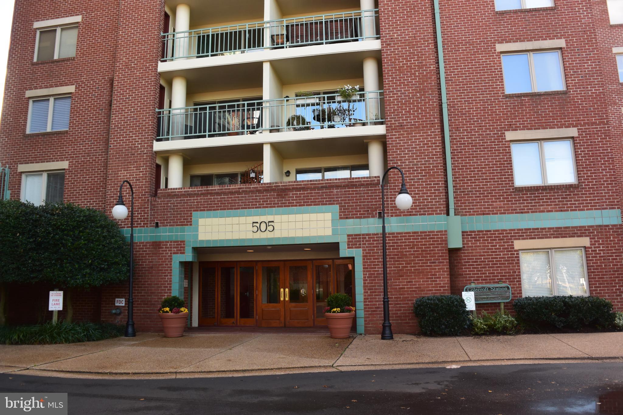 OLD TOWN - Residential Lease