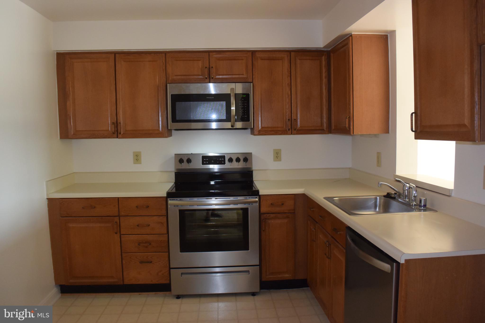 OLD TOWN - Residential Lease