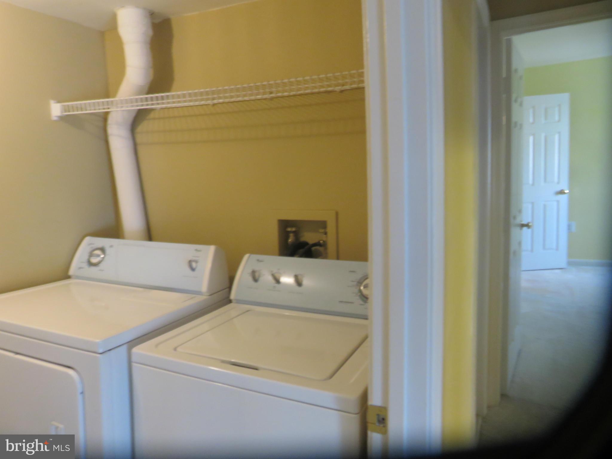 VILLAS AT COUNTRYSIDE - Residential