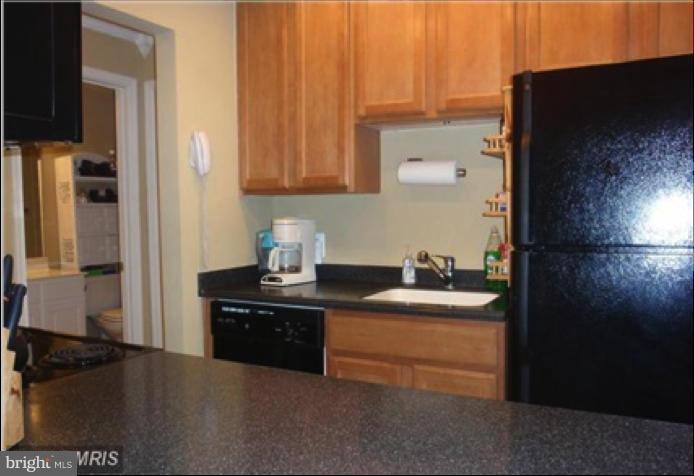 VILLAS AT COUNTRYSIDE - Residential