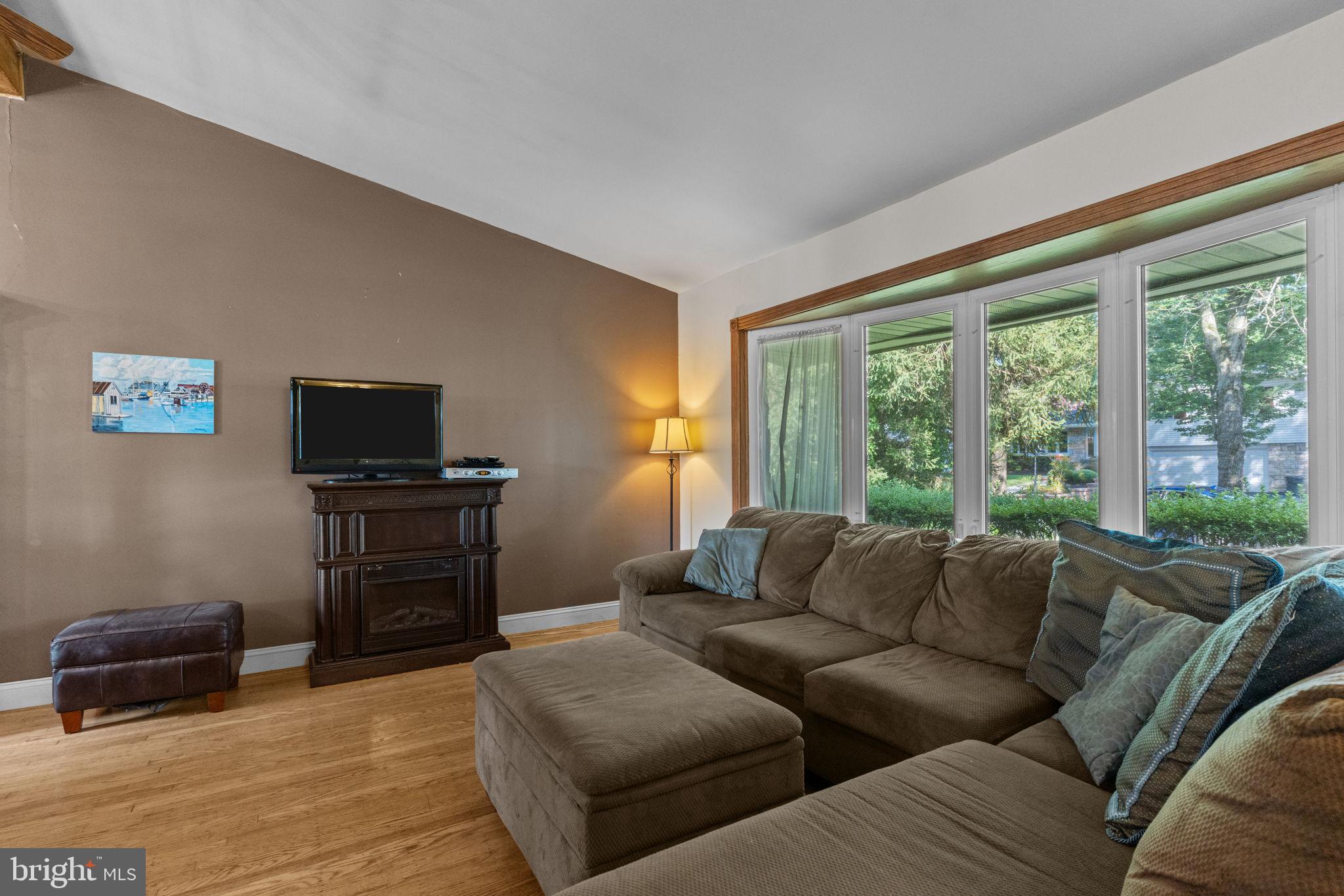 816 DAVID DRIVE