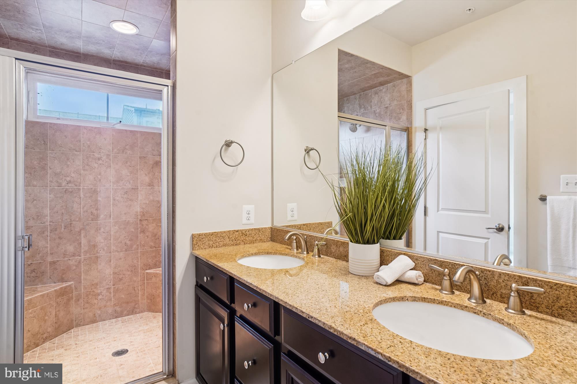 VILLAGES OF URBANA - Residential