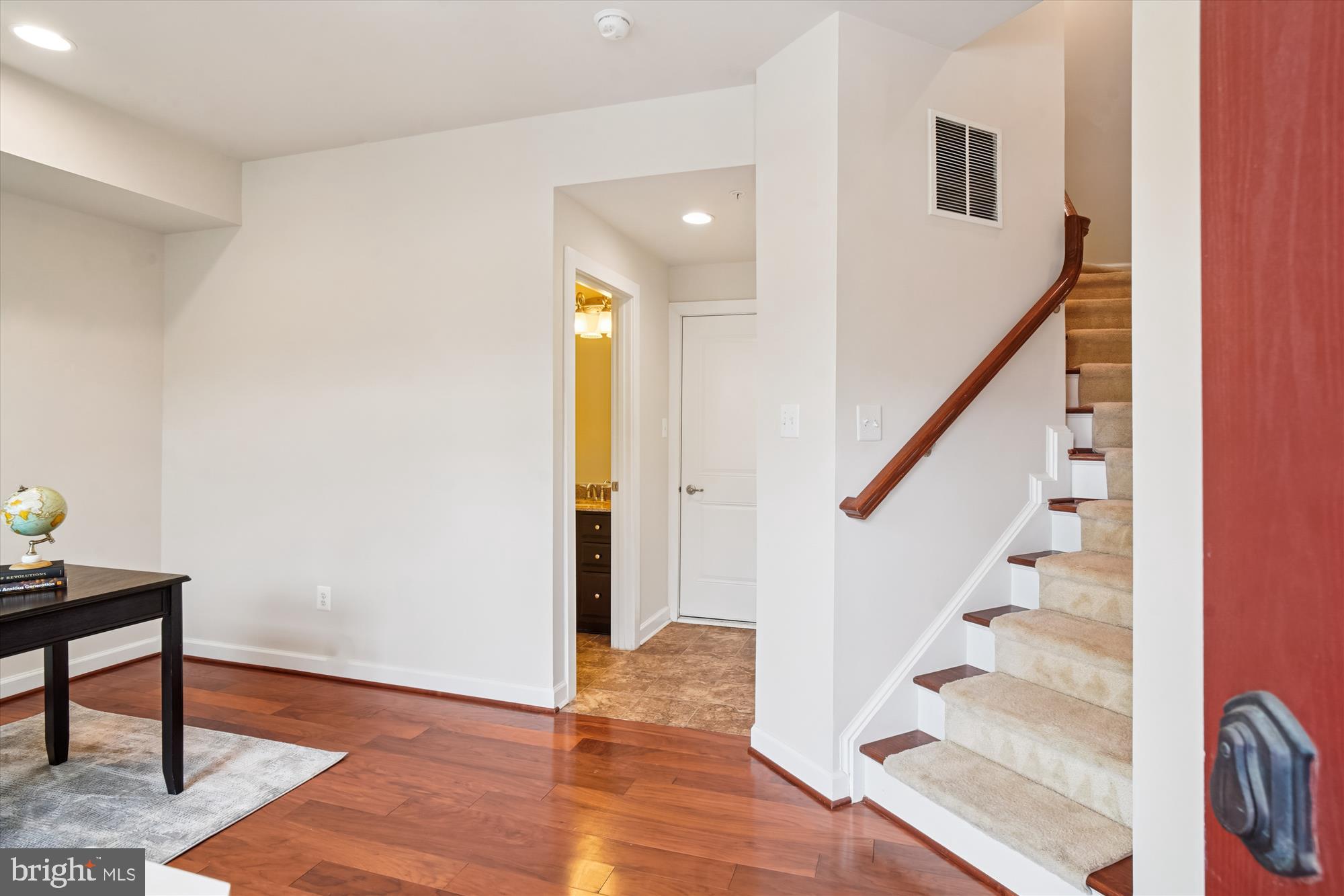 VILLAGES OF URBANA - Residential