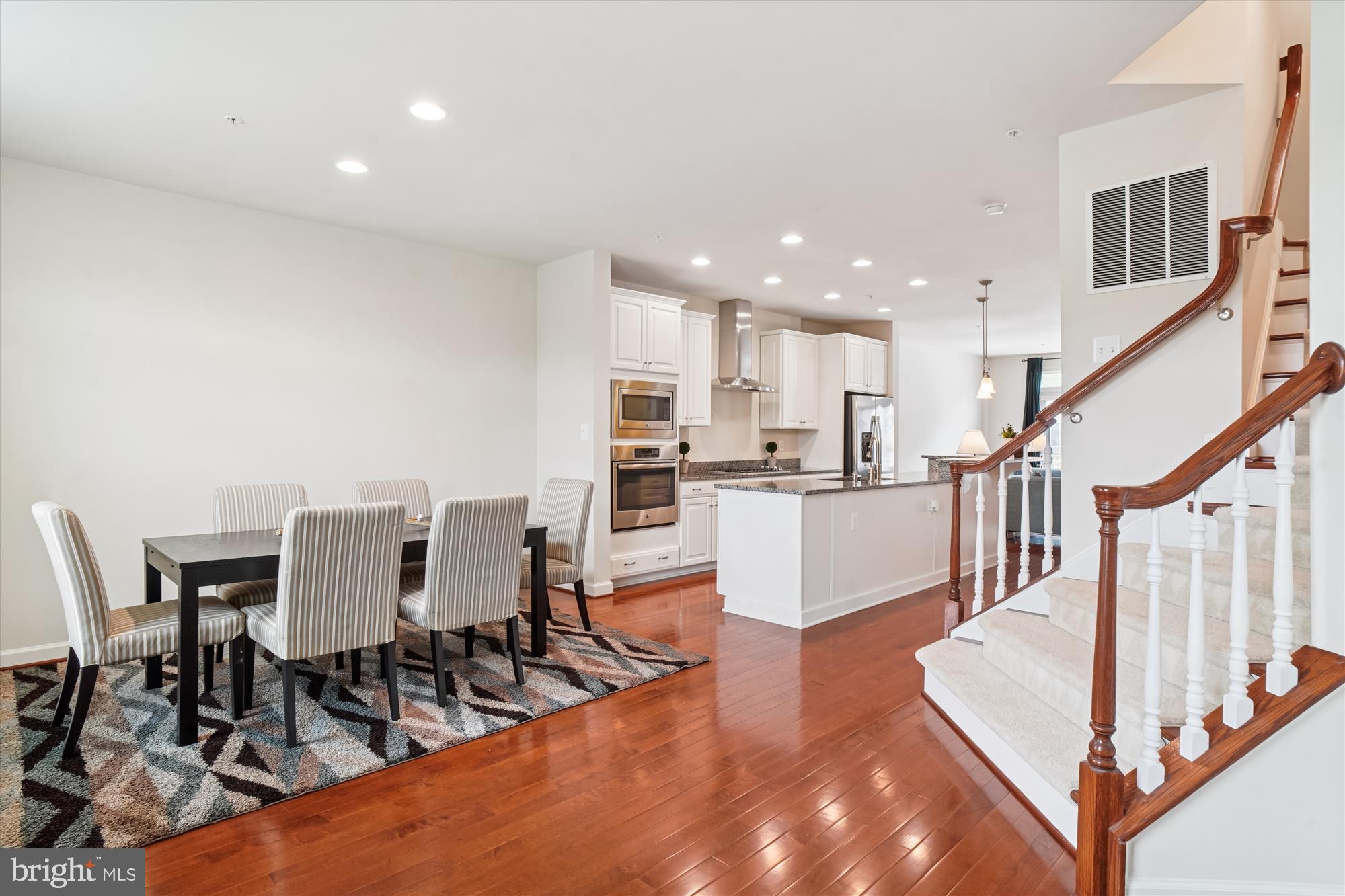 VILLAGES OF URBANA - Residential