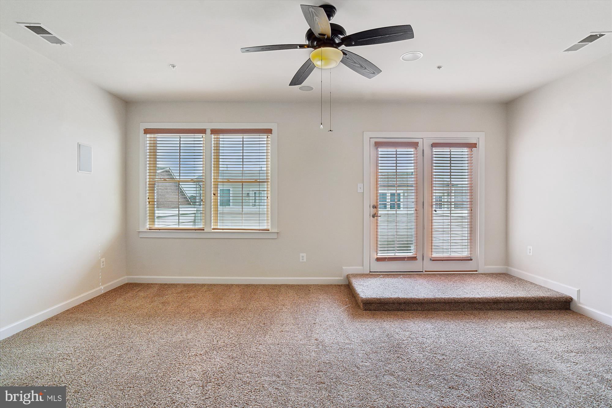 VILLAGES OF URBANA - Residential