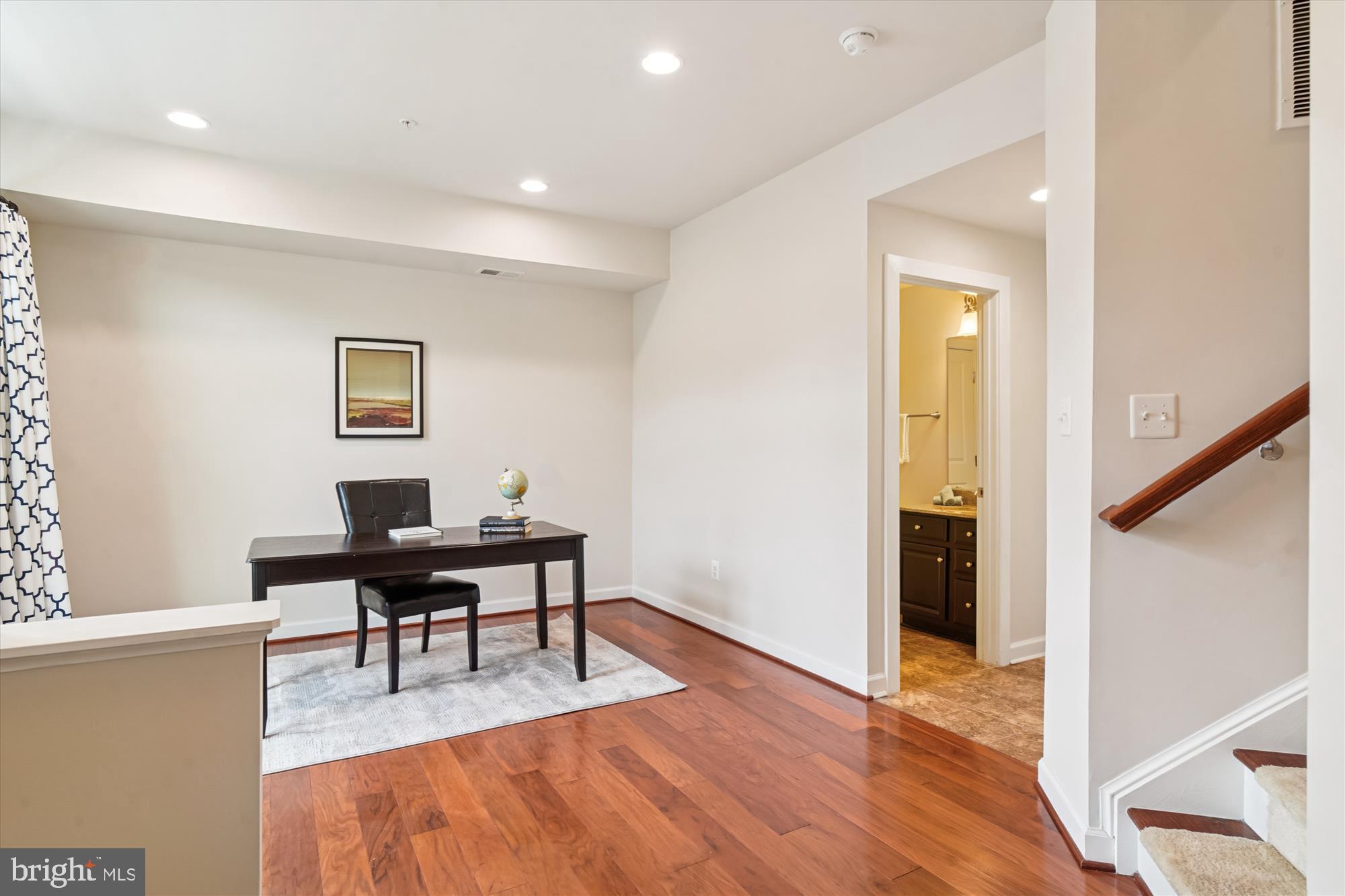 VILLAGES OF URBANA - Residential