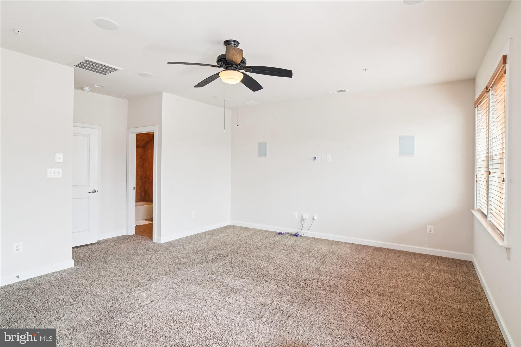 VILLAGES OF URBANA - Residential