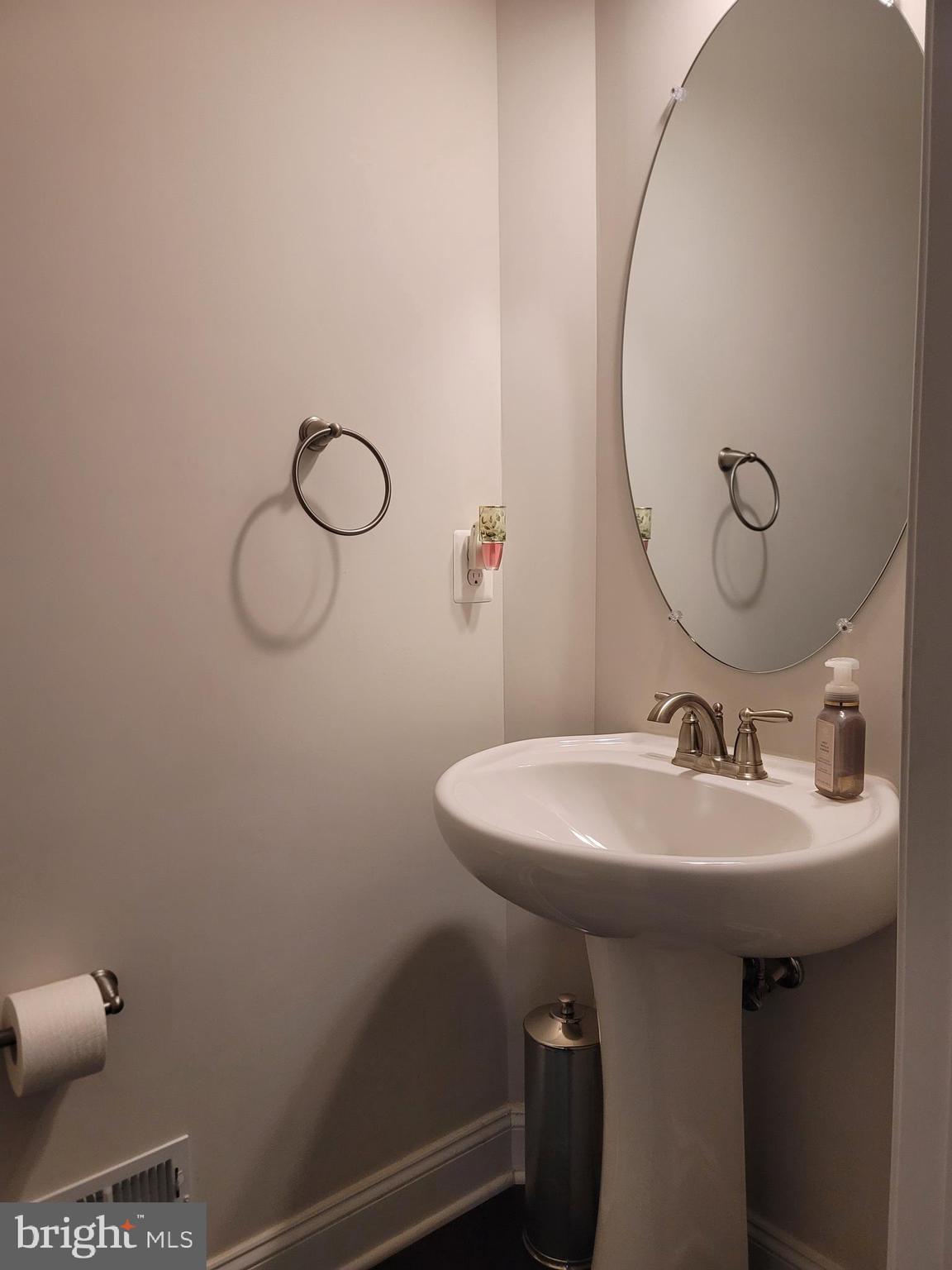 CHARLES W LEE SR ESTATES - Residential